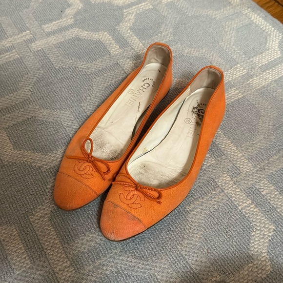 Chanel women’s ballet flat orange linen 37.5 - Picture 1 of 5
